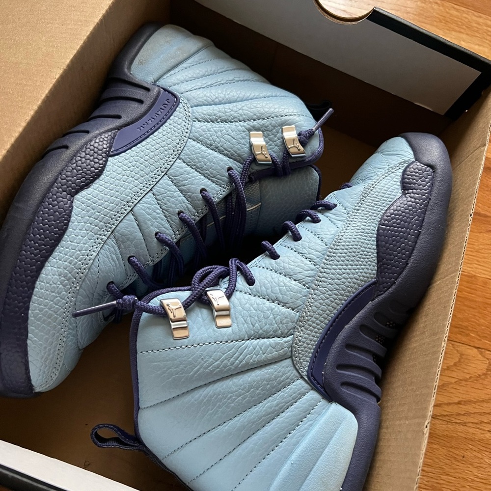Air Jordan 12